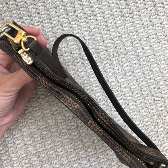 Louis Vuitton Pochette Damier check with d… - Picture 6 of 8